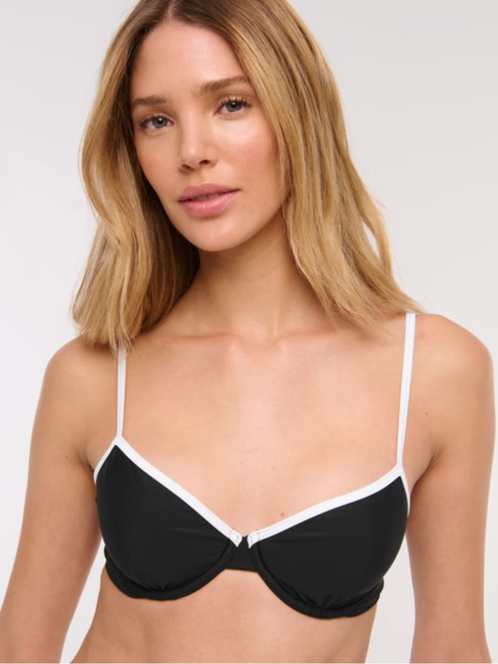 NWT Abercrombie & Fitch 90s Clean Underwire Bikini Top | Size Medium